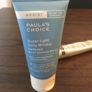 Paula’s Choice Super Light Daily Wrinkle Defense